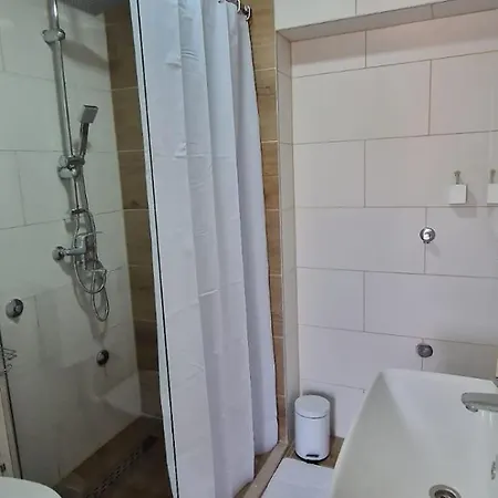 Centar By Vasvy Apartment *