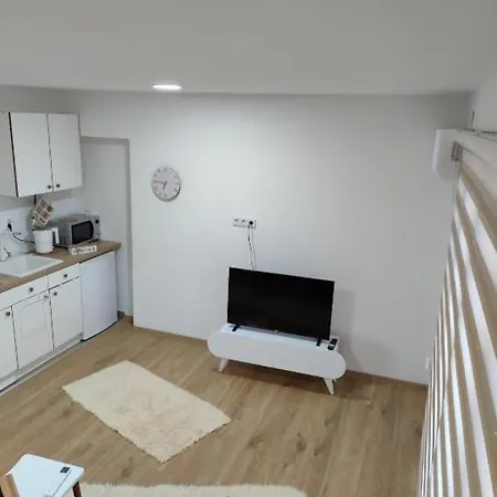 Centar By Vasvy Apartment